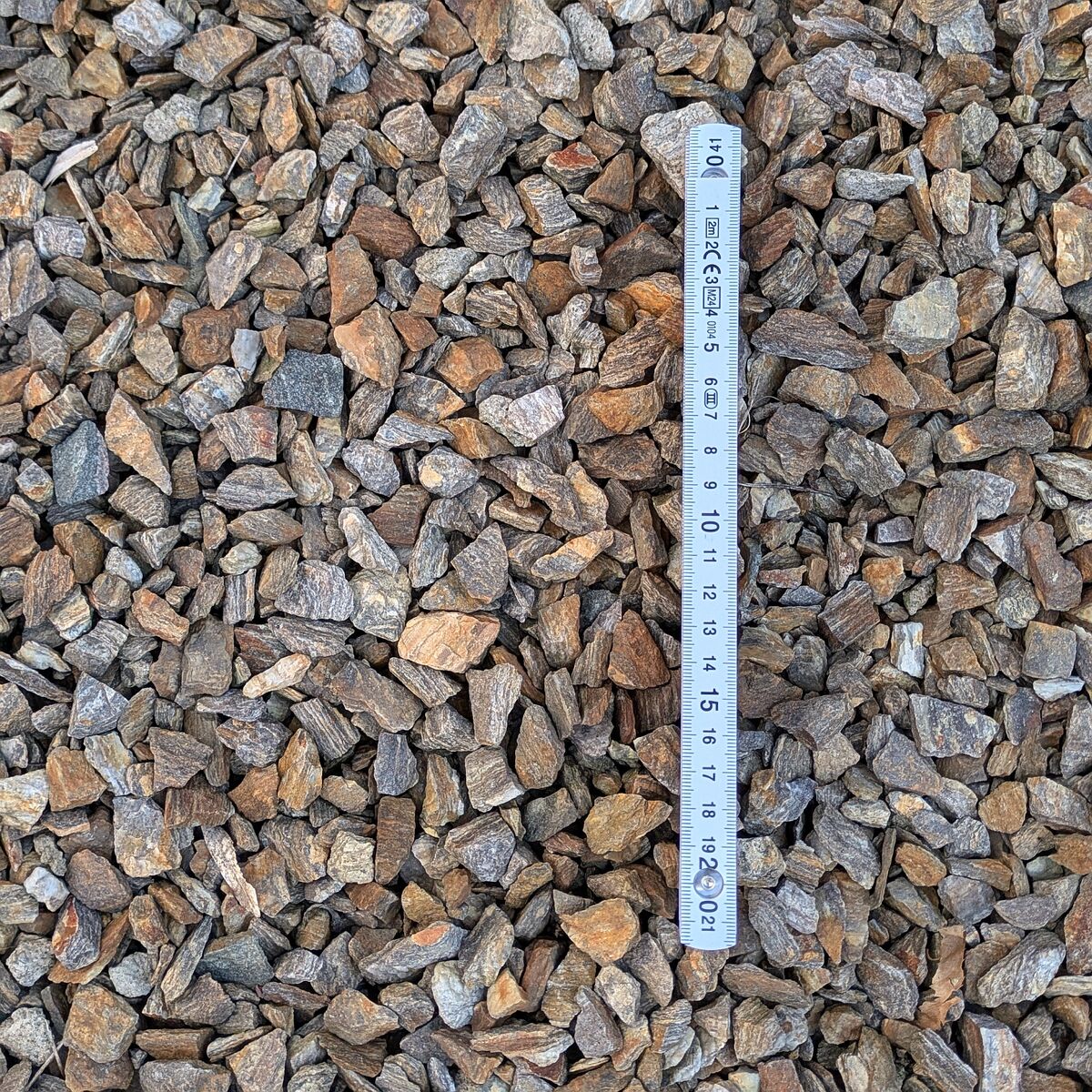 Ziersplitt 8/16 abgesackt, ca. 25 kg / Sack